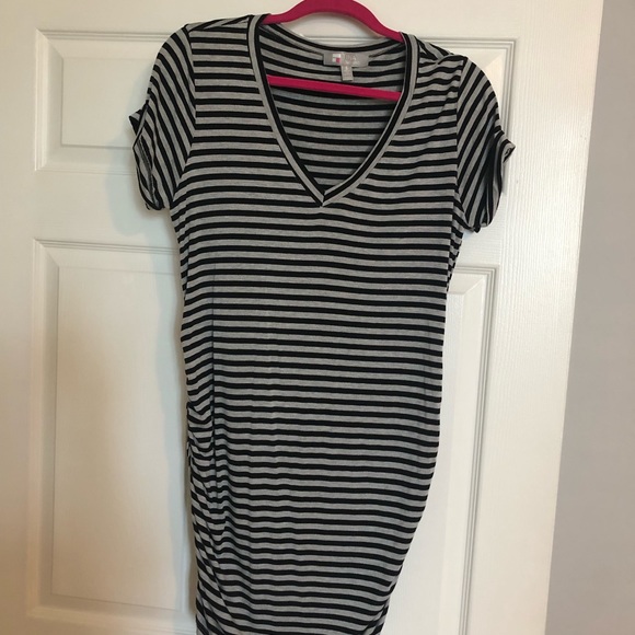 Tina Stephens Maternity Dress - Picture 2 of 3